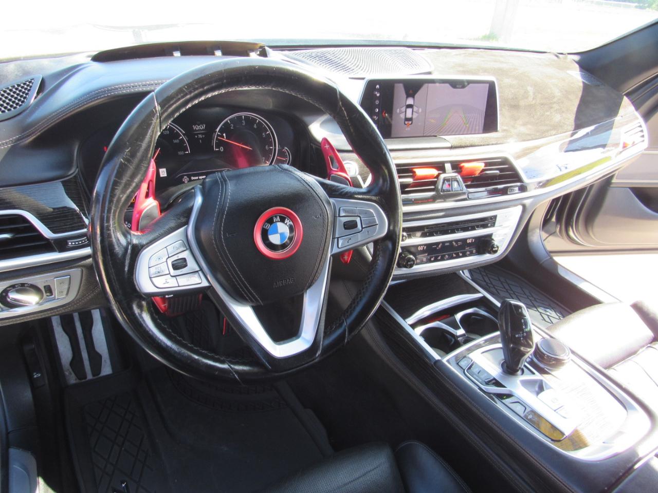 BMW 7 Series 750i Sedan 2019