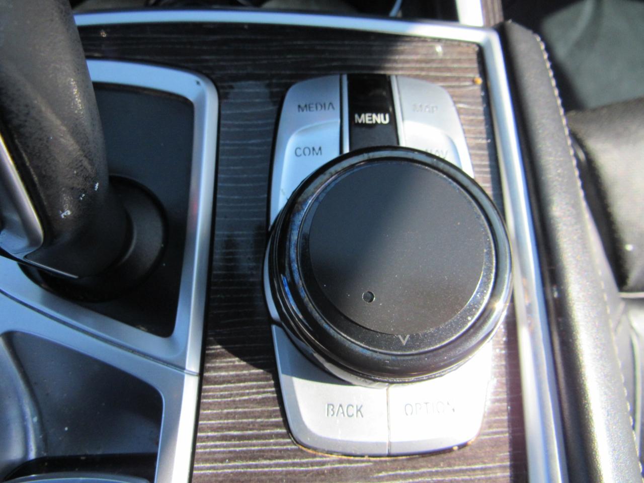 BMW 7 Series 750i Sedan 2019
