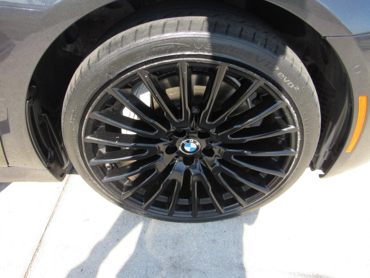 BMW 7 Series 750i Sedan 2019