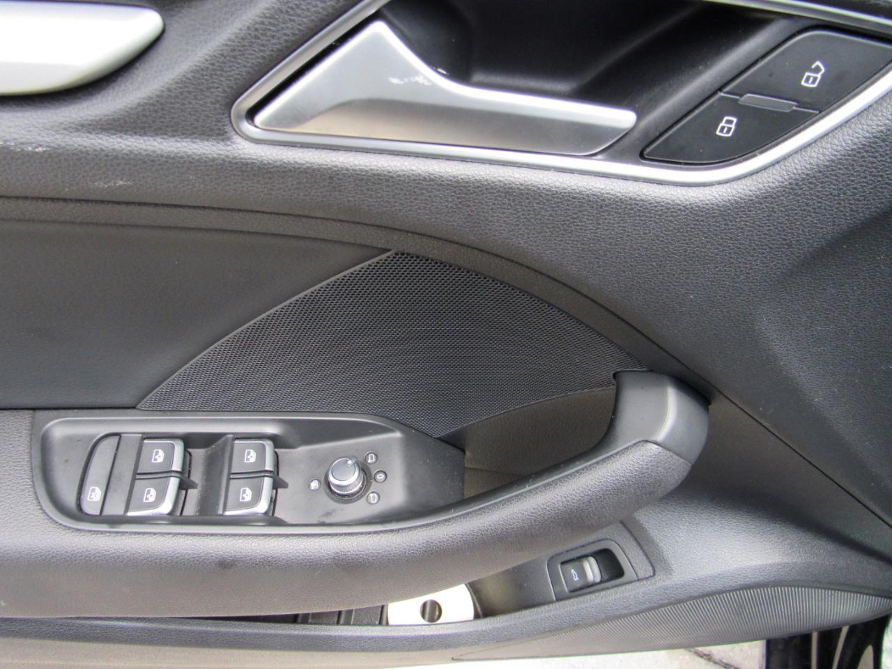 Audi A3 Sedan 2.0 TFSI Tech Premium FWD 2018