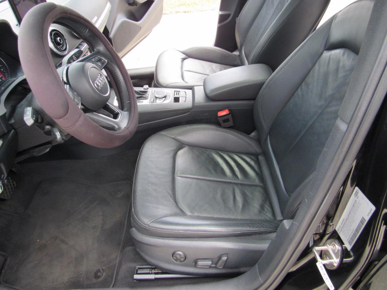 Audi A3 Sedan 2.0 TFSI Tech Premium FWD 2018