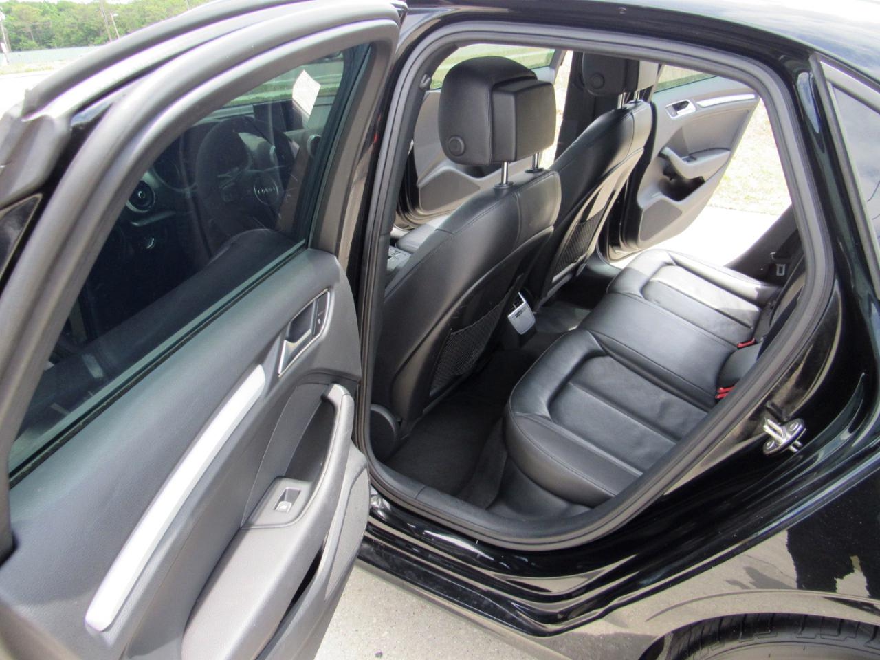 Audi A3 Sedan 2.0 TFSI Tech Premium FWD 2018