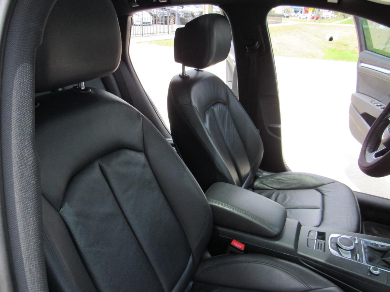 Audi A3 Sedan 2.0 TFSI Tech Premium FWD 2018