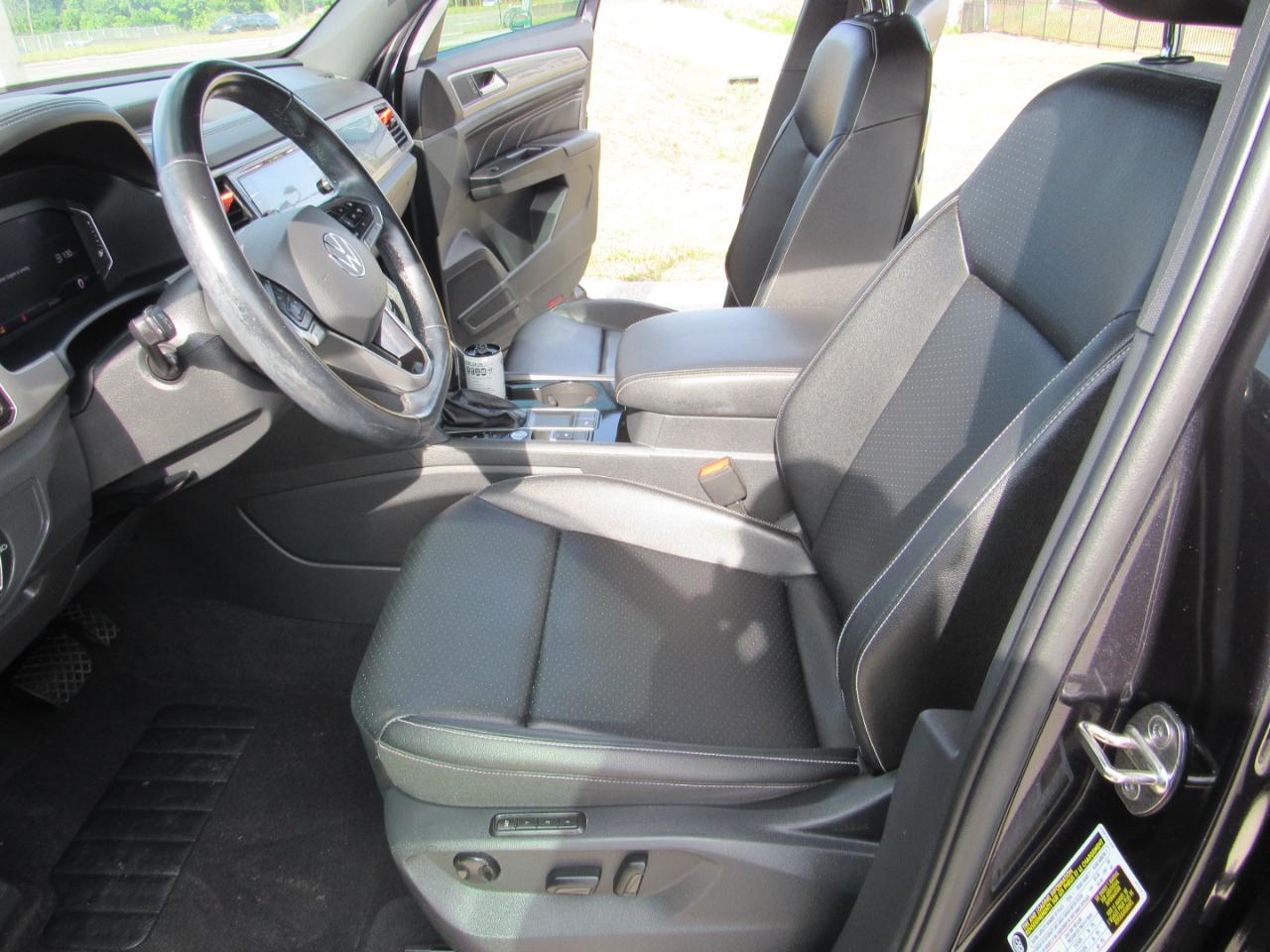 Volkswagen Atlas Cross Sport 3.6L V6 SEL FWD 2020