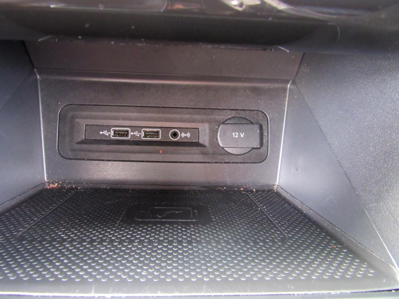 Volkswagen Atlas Cross Sport 3.6L V6 SEL FWD 2020