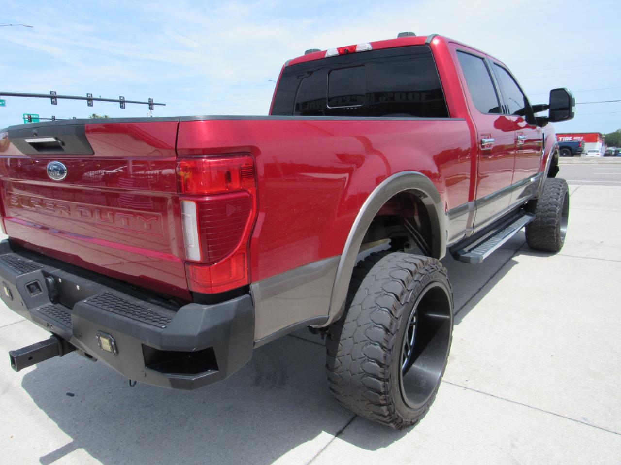 Ford Super Duty F-250 SRW Lariat 4WD Crew Cab 8' Box 2021