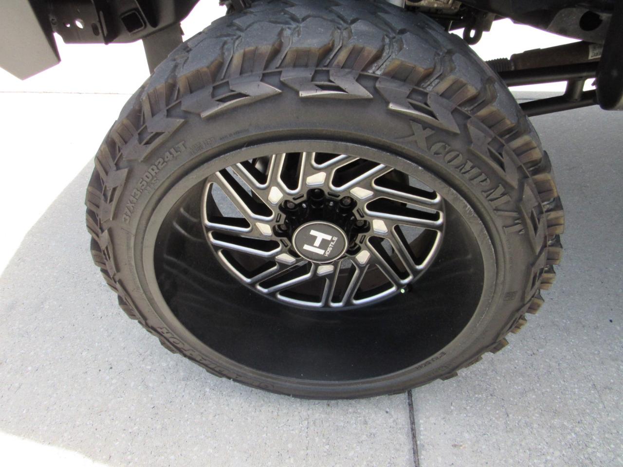 Ford Super Duty F-250 SRW Lariat 4WD Crew Cab 8' Box 2021