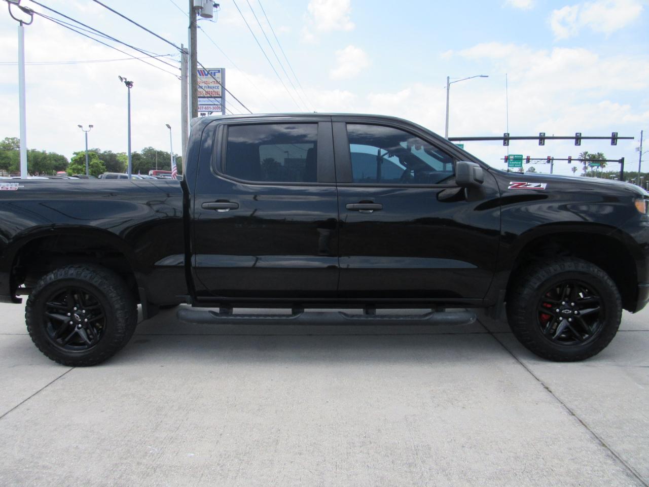 Chevrolet Silverado 1500 4WD Crew Cab 147" Custom Trail Boss 2021