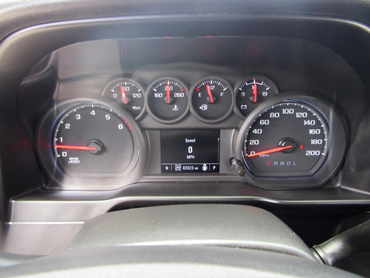 Chevrolet Silverado 1500 4WD Crew Cab 147" Custom Trail Boss 2021