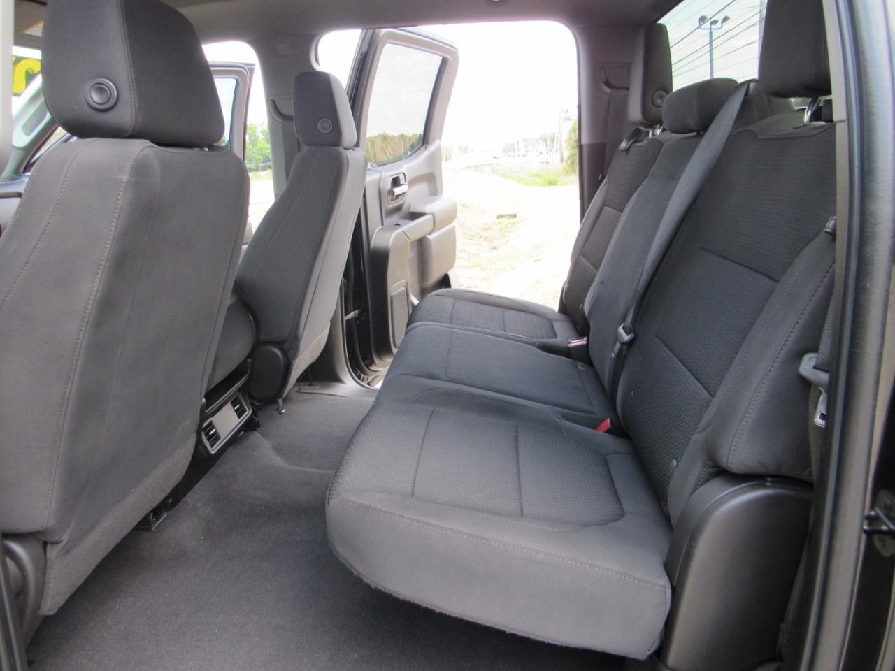 Chevrolet Silverado 1500 4WD Crew Cab 147" Custom Trail Boss 2021