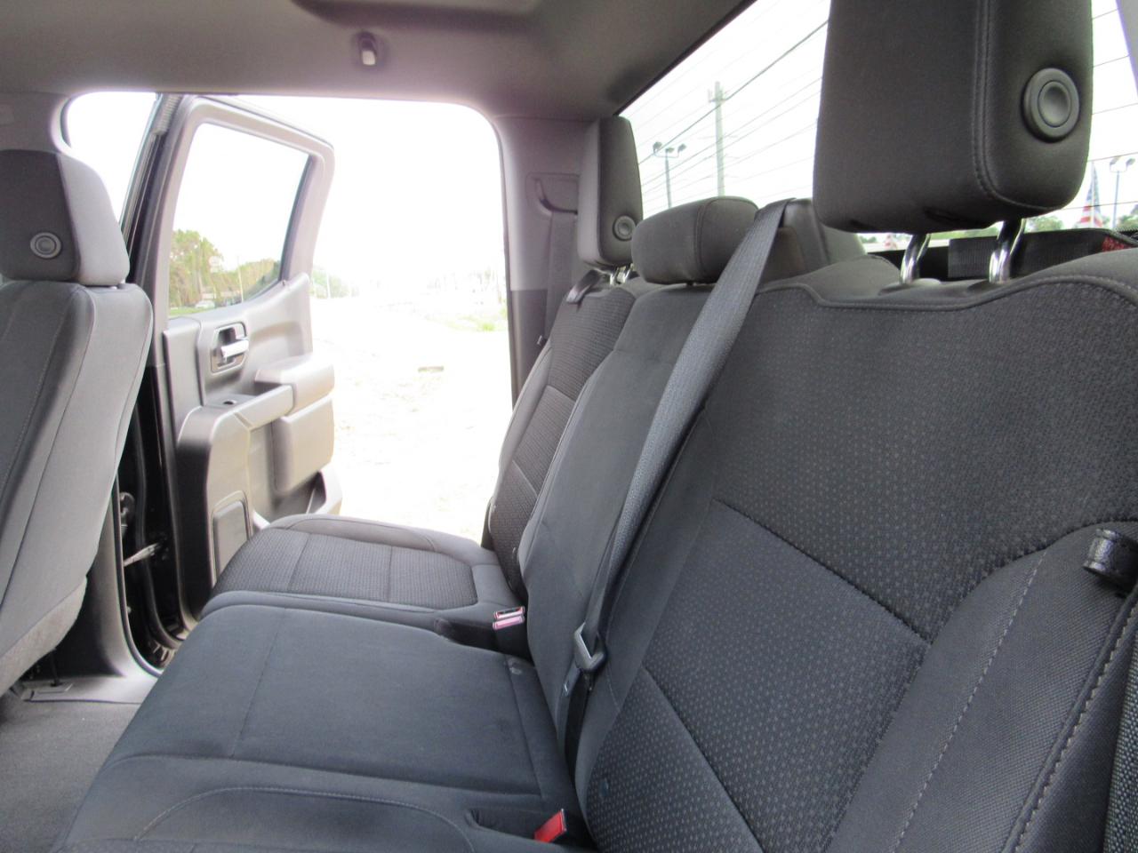 Chevrolet Silverado 1500 4WD Crew Cab 147" Custom Trail Boss 2021