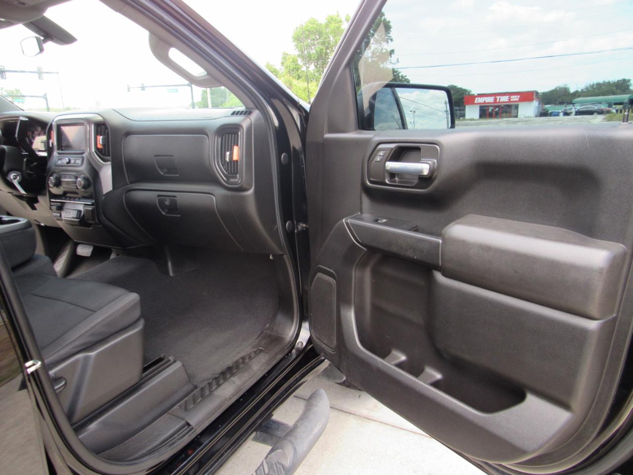 Chevrolet Silverado 1500 4WD Crew Cab 147" Custom Trail Boss 2021