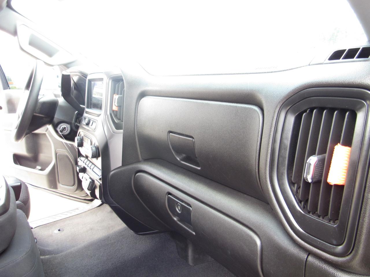 Chevrolet Silverado 1500 4WD Crew Cab 147" Custom Trail Boss 2021