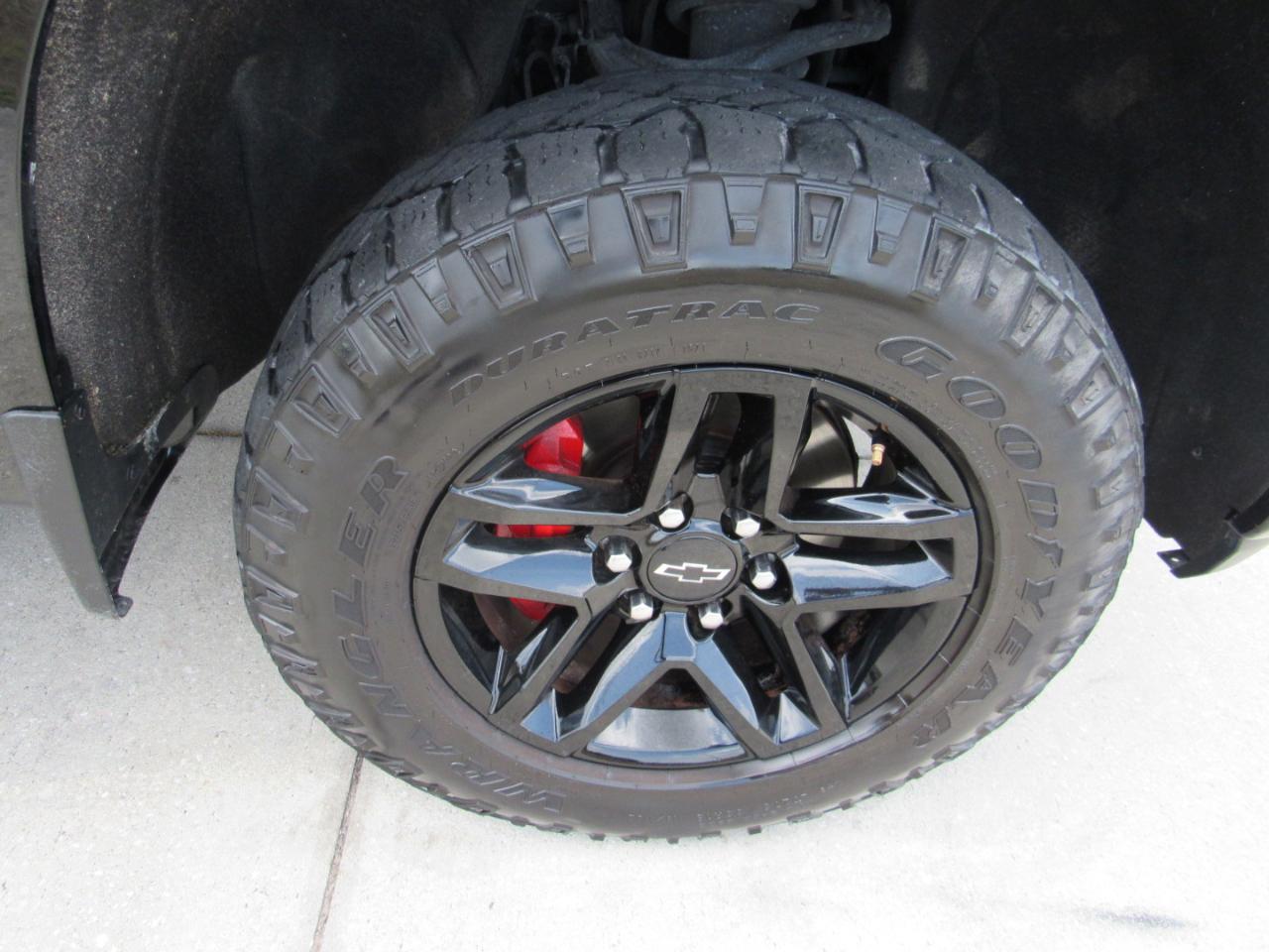 Chevrolet Silverado 1500 4WD Crew Cab 147" Custom Trail Boss 2021