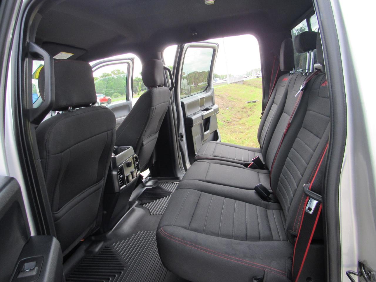 Ford F-150 4WD SuperCrew 145" XLT 2016