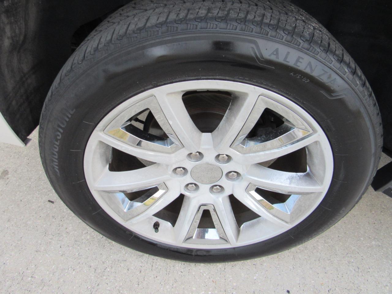 Chevrolet Tahoe 2WD 4dr Premier 2017