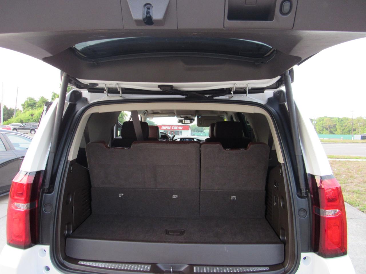 Chevrolet Tahoe 2WD 4dr Premier 2017
