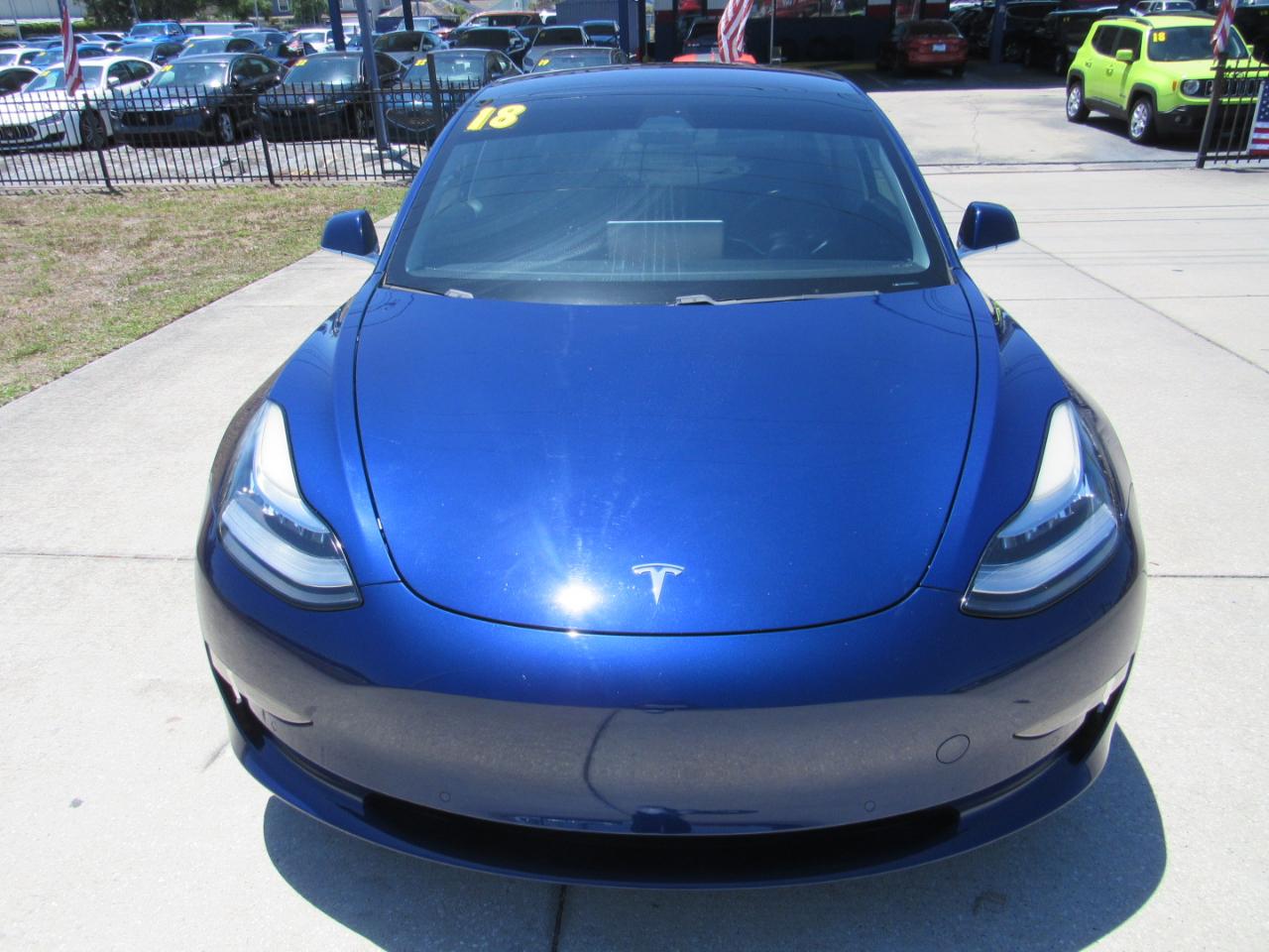 Tesla Model 3 Mid Range Battery RWD 2018
