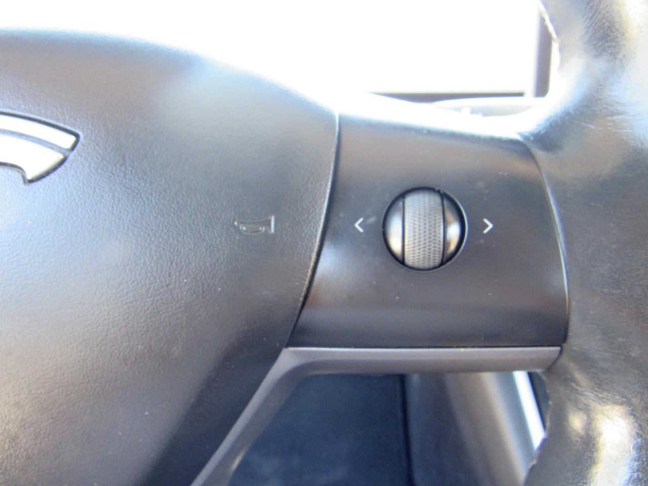 Tesla Model 3 Mid Range Battery RWD 2018