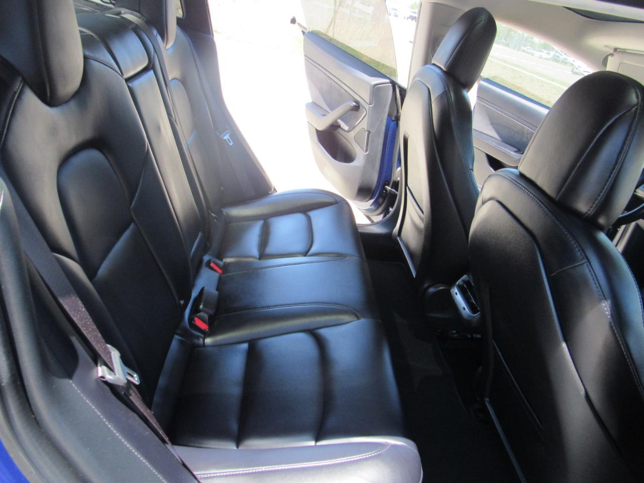 Tesla Model 3 Mid Range Battery RWD 2018