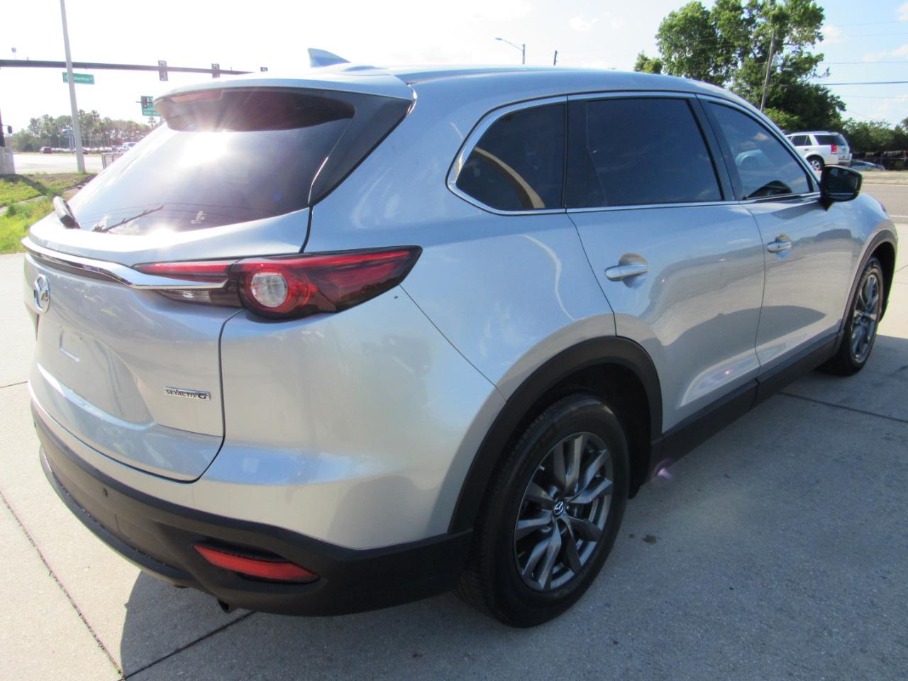 Mazda CX-9 Touring FWD 2021