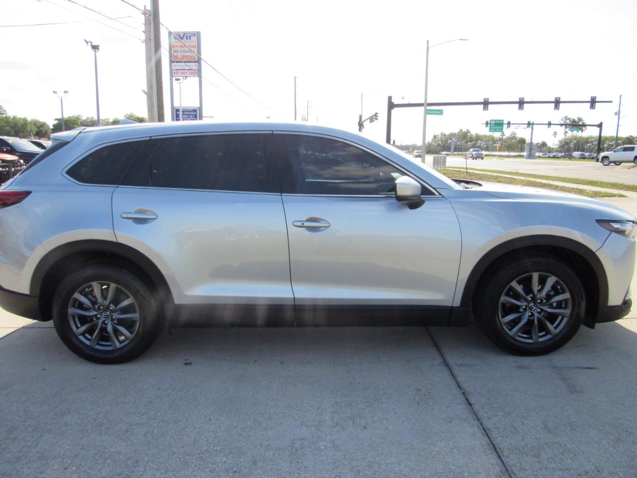 Mazda CX-9 Touring FWD 2021