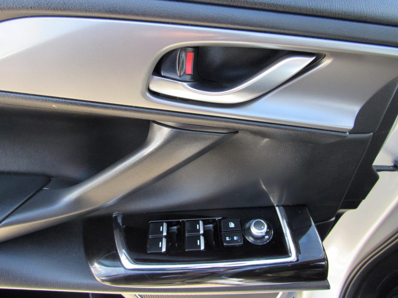 Mazda CX-9 Touring FWD 2021