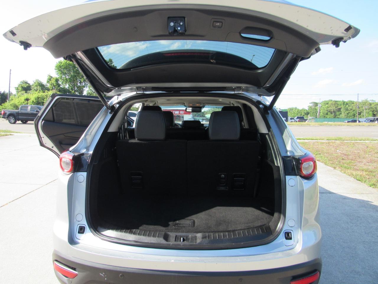 Mazda CX-9 Touring FWD 2021