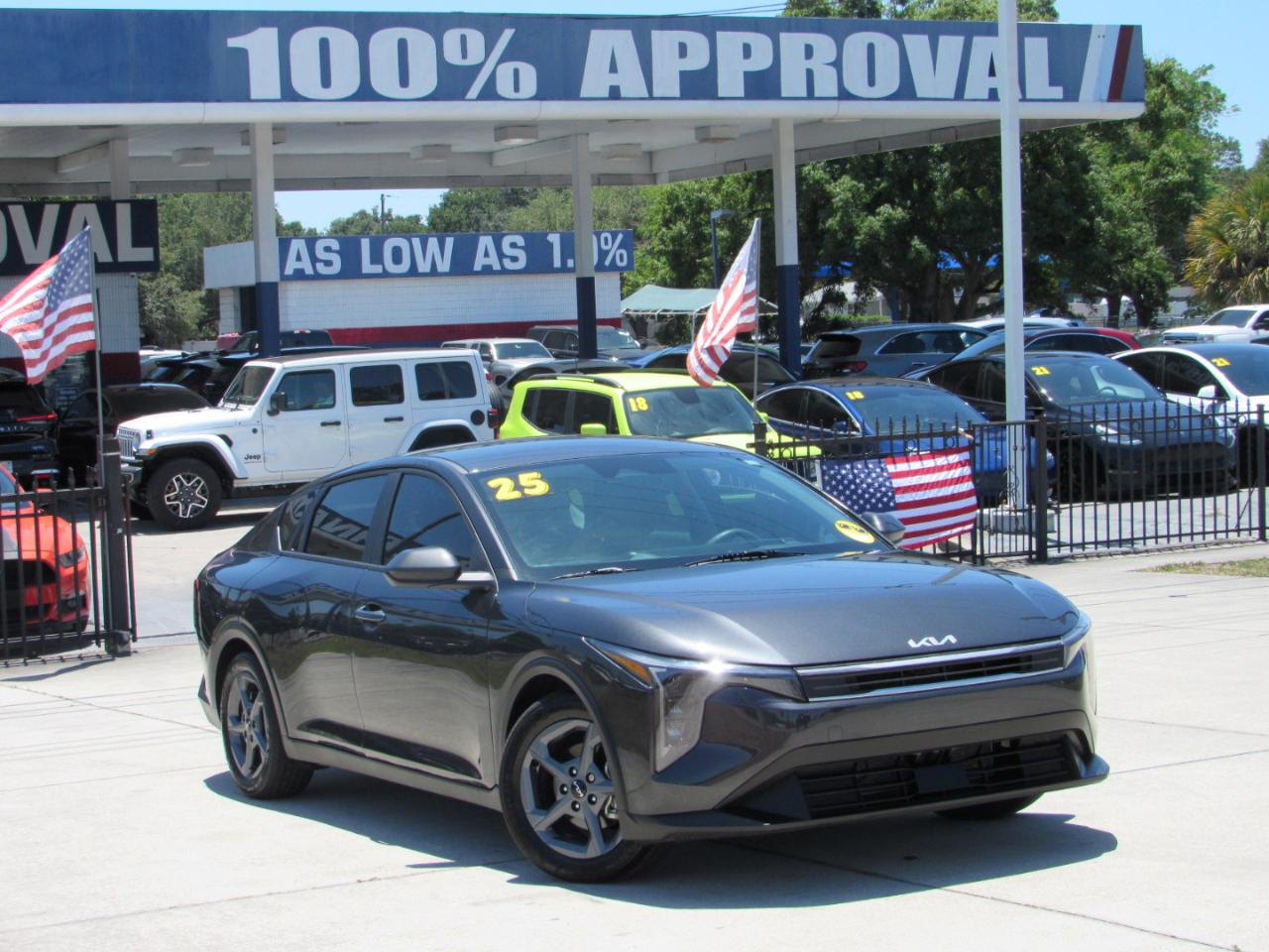 Kia K4 LXS FWD 2025