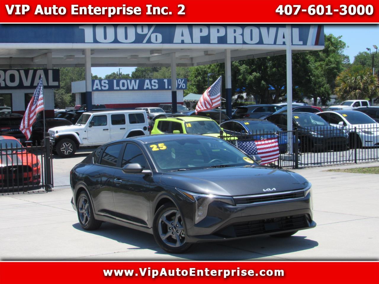2025 Kia K4 LXS FWD