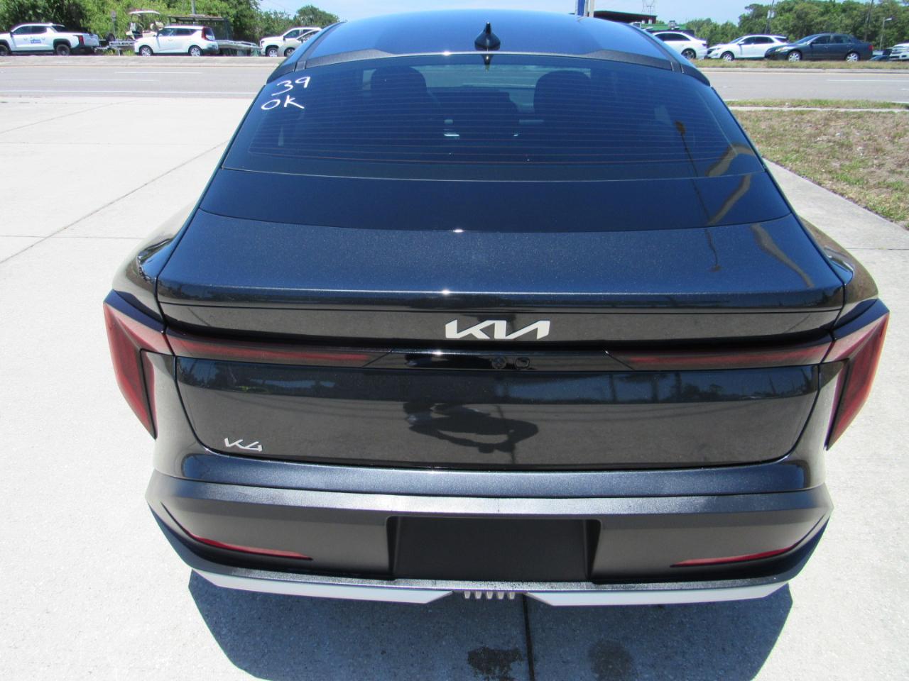Kia K4 LXS FWD 2025