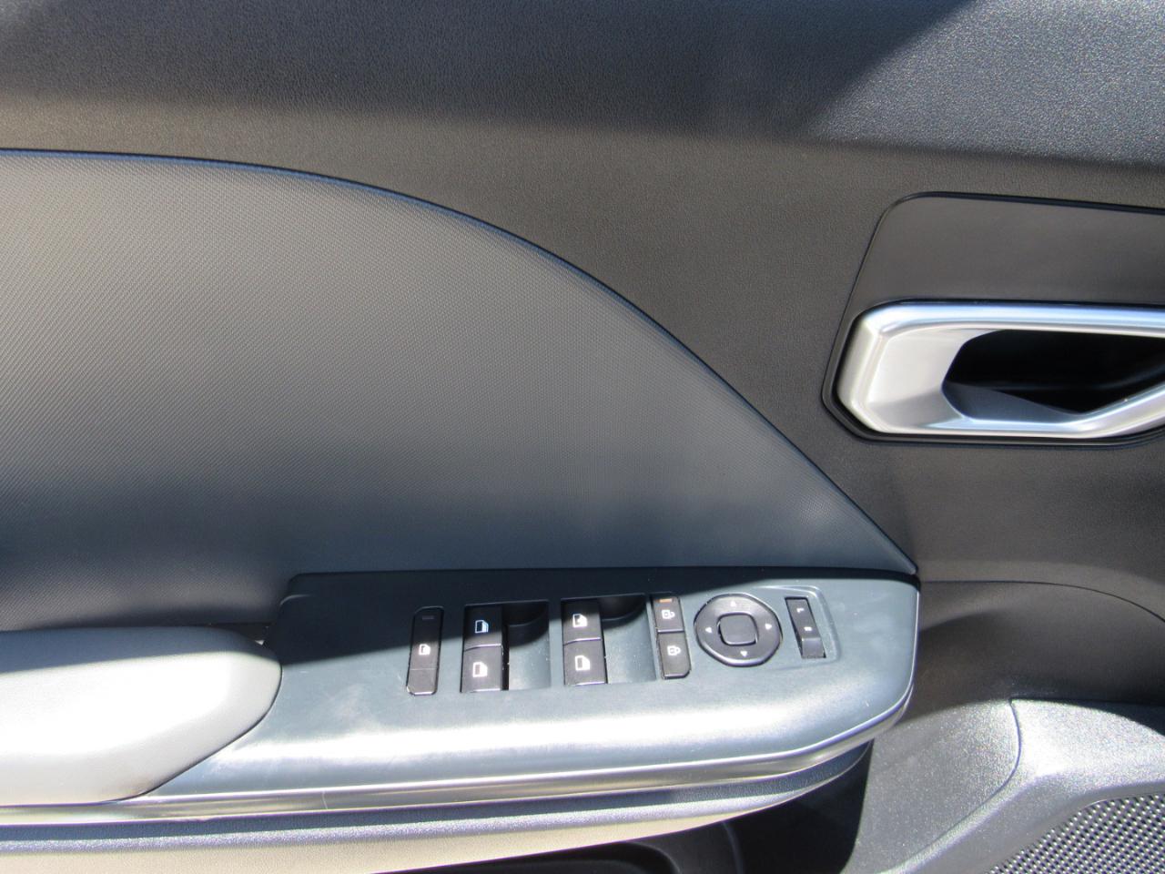 Kia K4 LXS FWD 2025