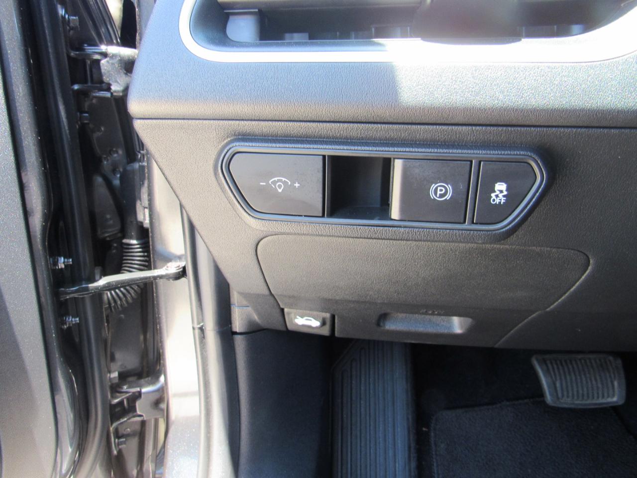 Kia K4 LXS FWD 2025