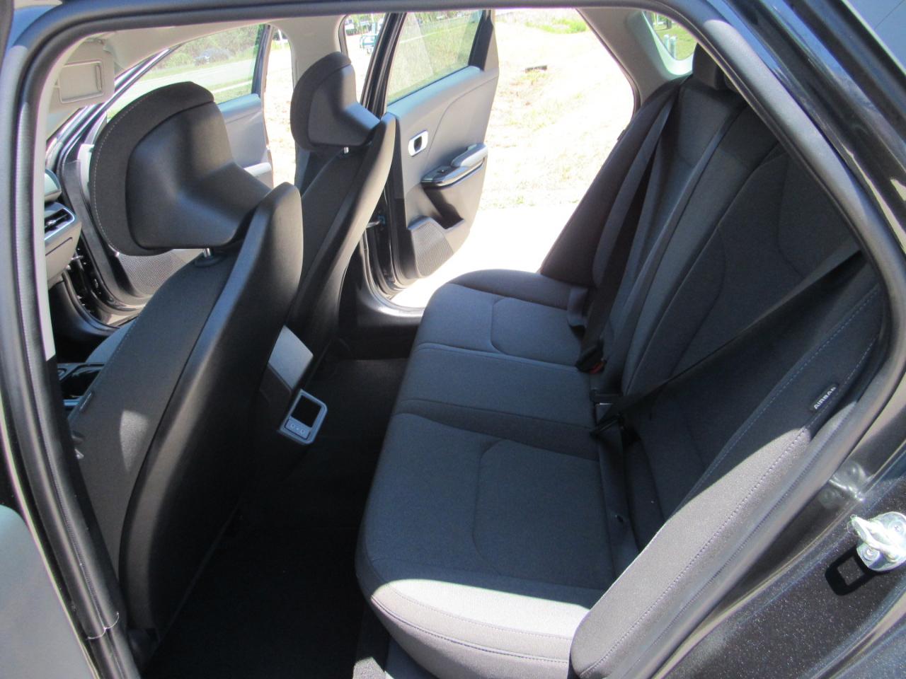 Kia K4 LXS FWD 2025