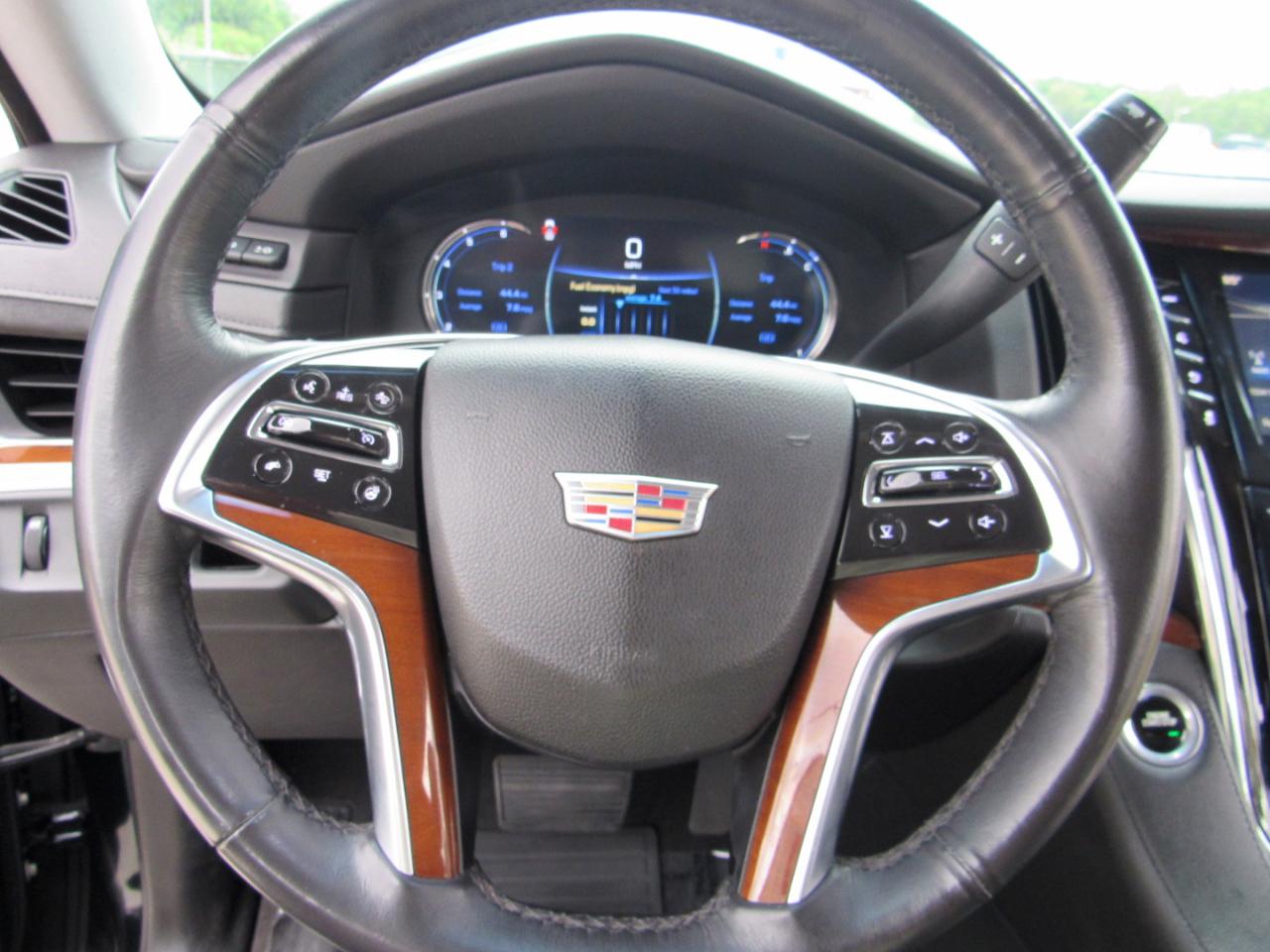 Cadillac Escalade 2WD 4dr Premium Luxury 2018