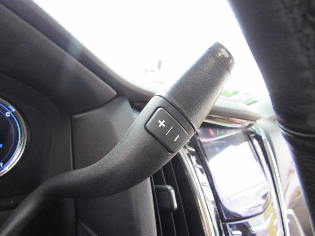 Cadillac Escalade 2WD 4dr Premium Luxury 2018