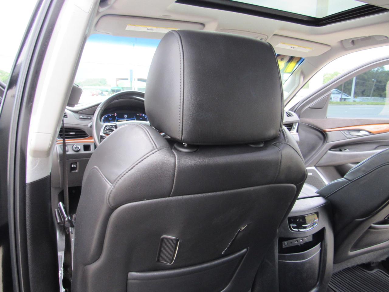 Cadillac Escalade 2WD 4dr Premium Luxury 2018