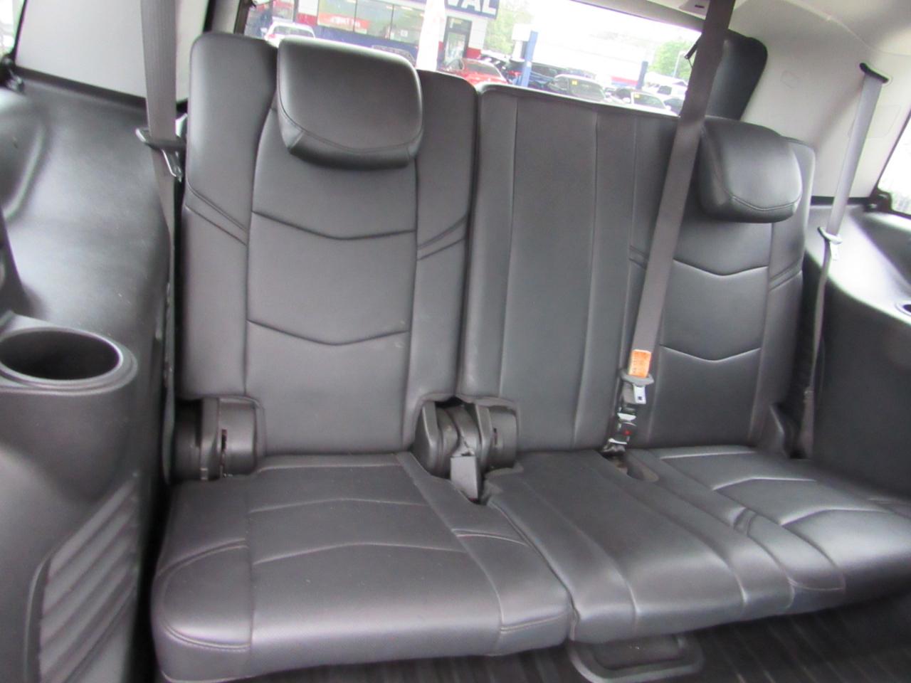 Cadillac Escalade 2WD 4dr Premium Luxury 2018