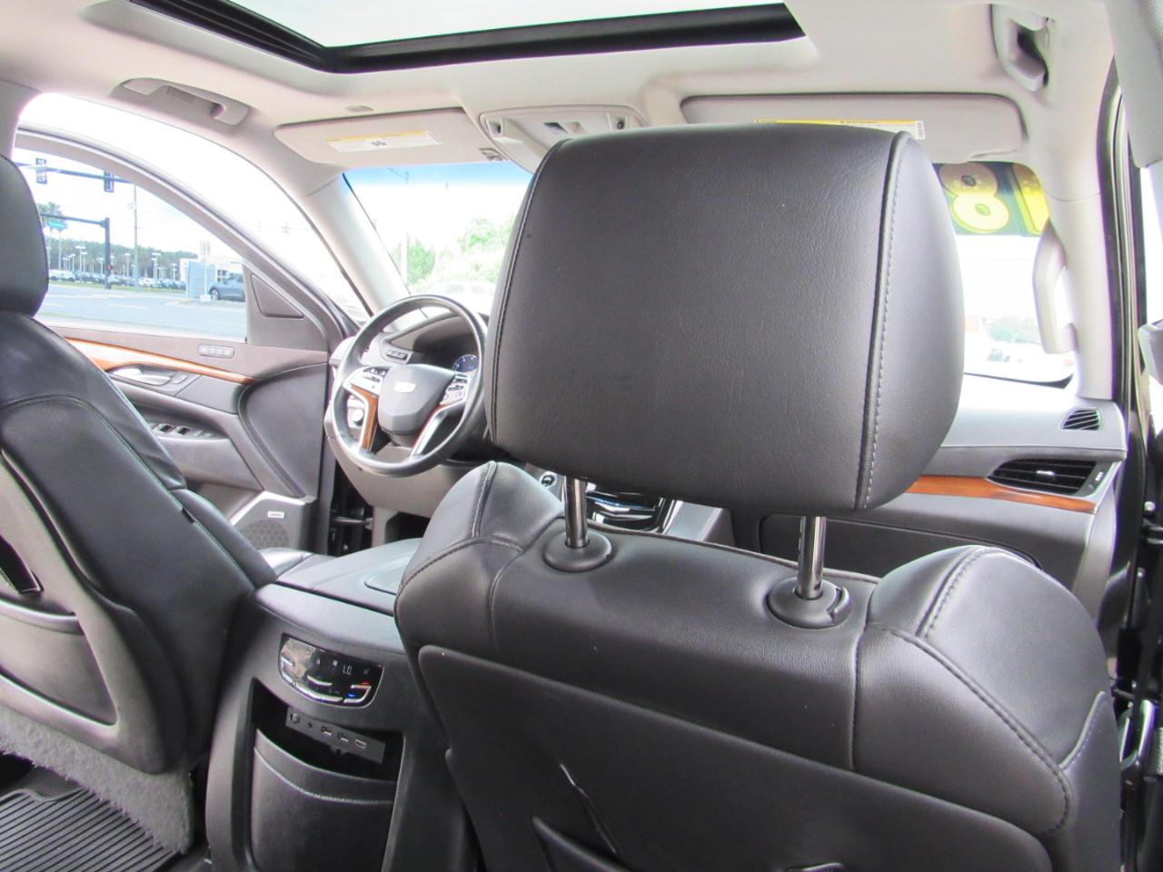 Cadillac Escalade 2WD 4dr Premium Luxury 2018