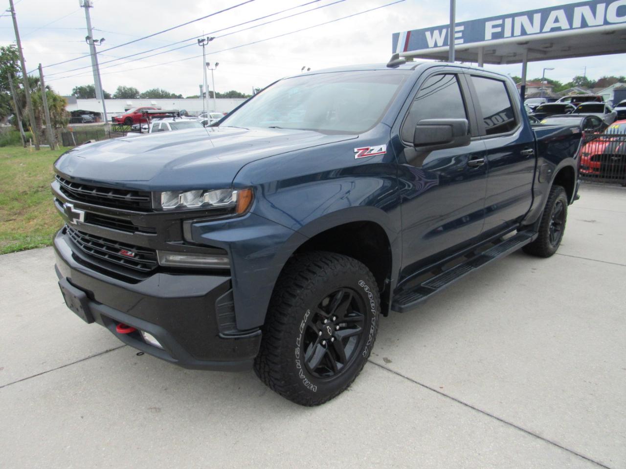 Chevrolet Silverado 1500 4WD Crew Cab 147" LT Trail Boss 2019
