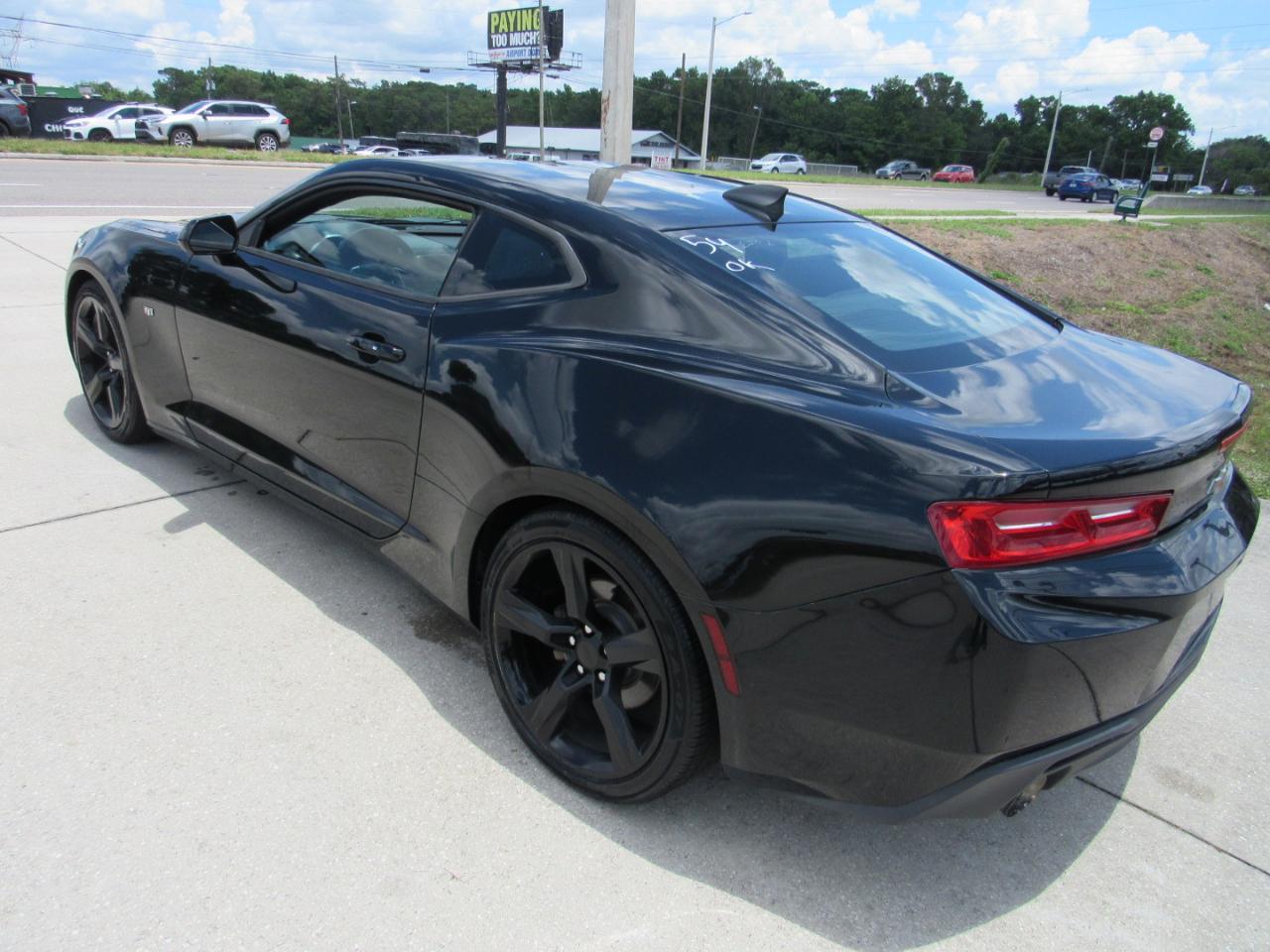Chevrolet Camaro 2dr Cpe 1LT 2017
