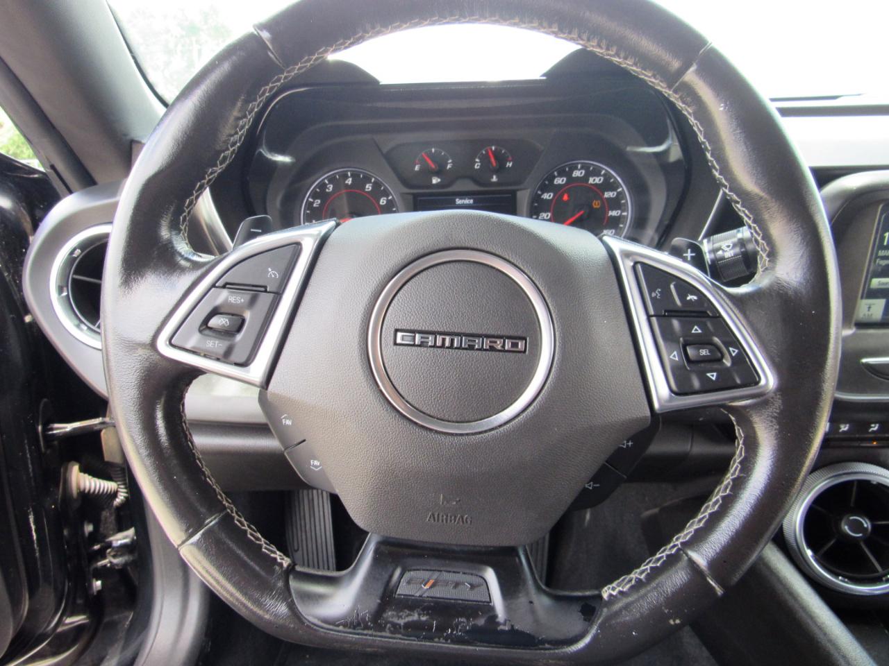 Chevrolet Camaro 2dr Cpe 1LT 2017