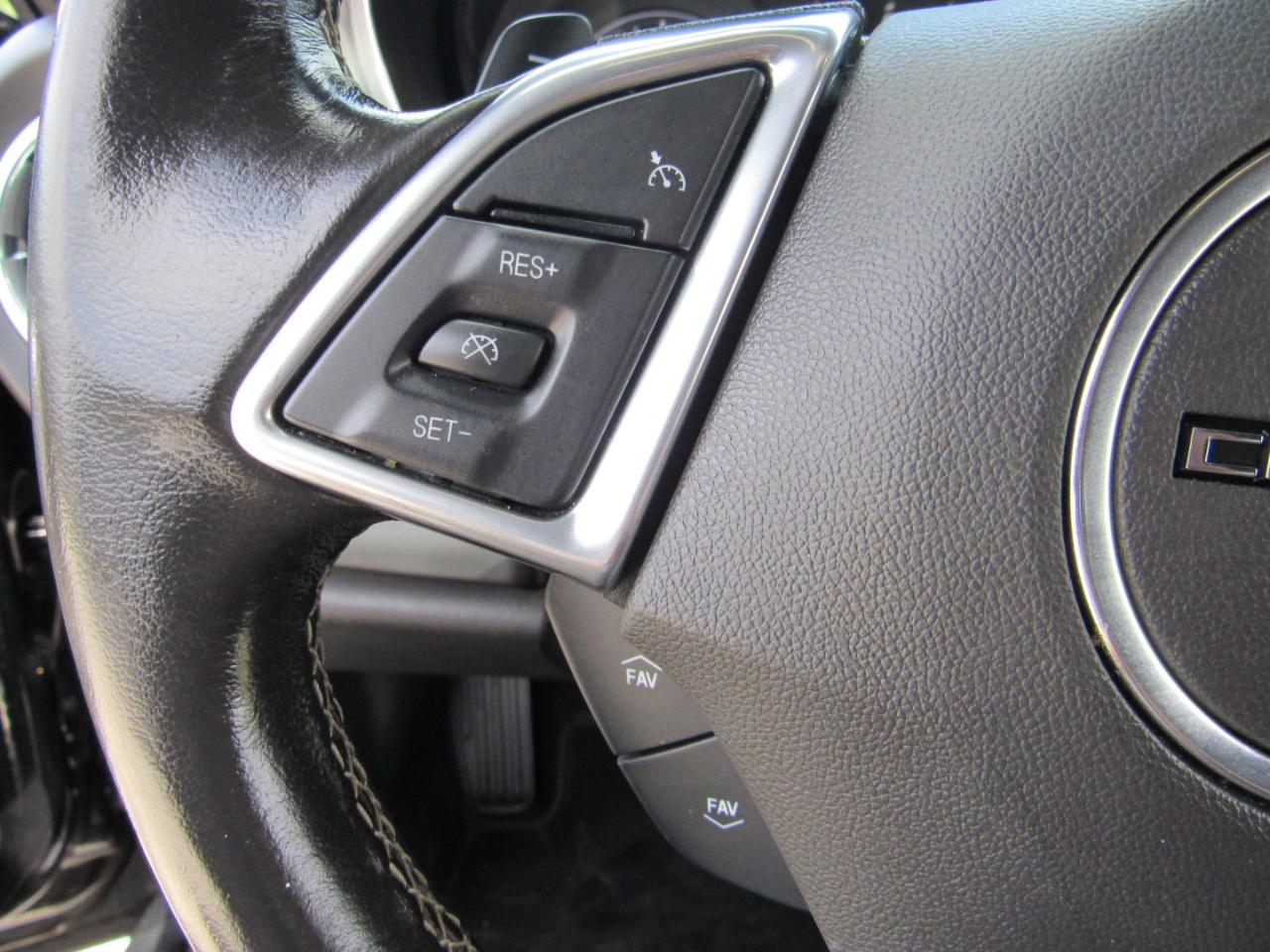 Chevrolet Camaro 2dr Cpe 1LT 2017