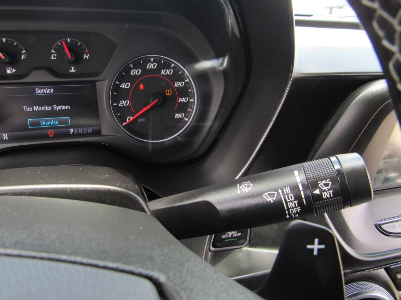 Chevrolet Camaro 2dr Cpe 1LT 2017