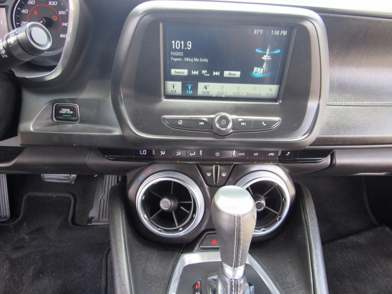 Chevrolet Camaro 2dr Cpe 1LT 2017