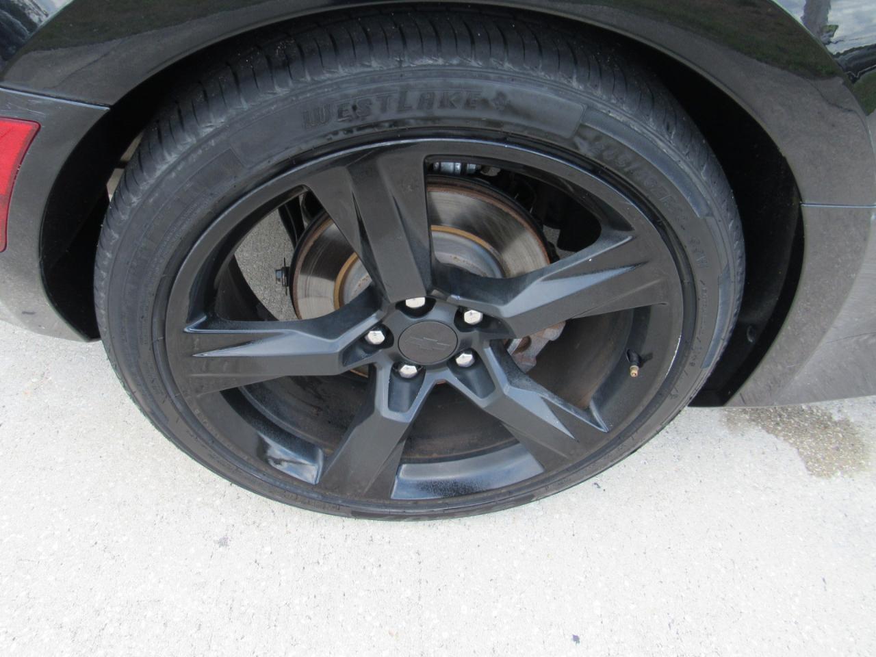 Chevrolet Camaro 2dr Cpe 1LT 2017