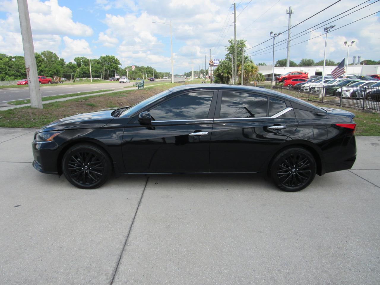 Nissan Altima SV FWD 2025