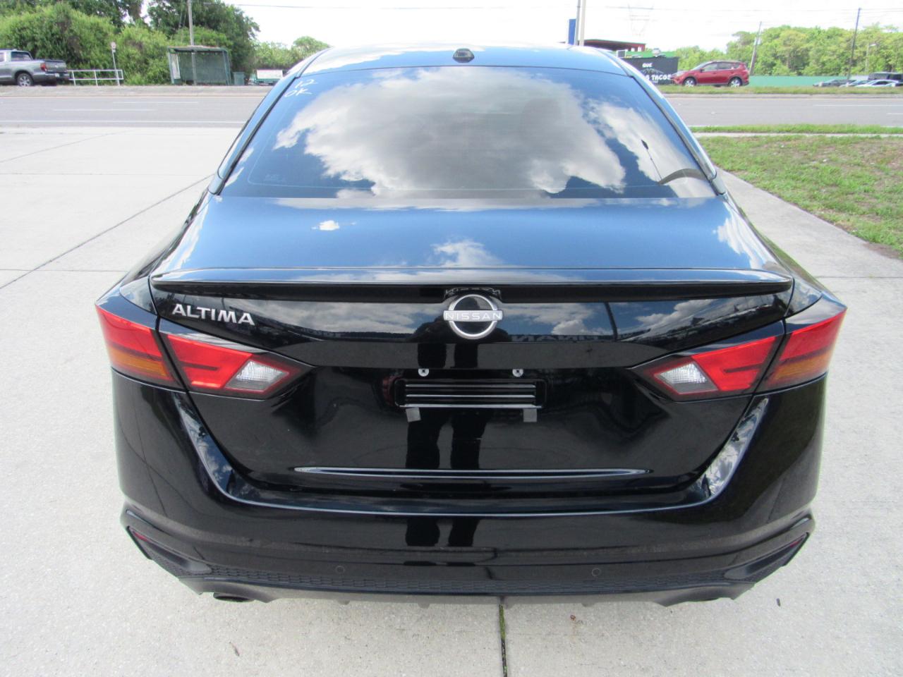 Nissan Altima SV FWD 2025