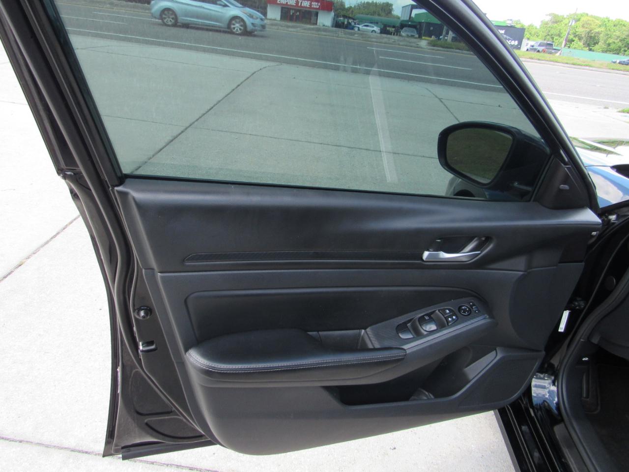 Nissan Altima SV FWD 2025