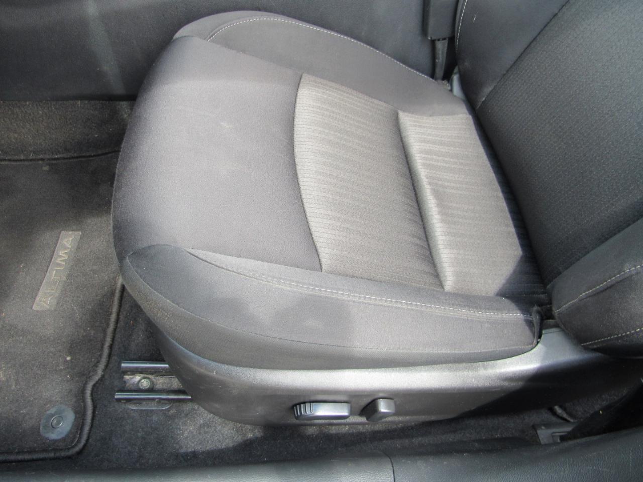 Nissan Altima SV FWD 2025